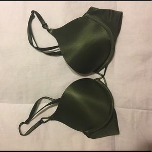Victoria’s Secret Bombshell olive bra 32C